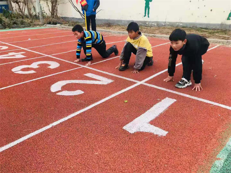 体育无处不在，运动无限精彩 ------新沂市八一实验学校第十二届冬季运动会